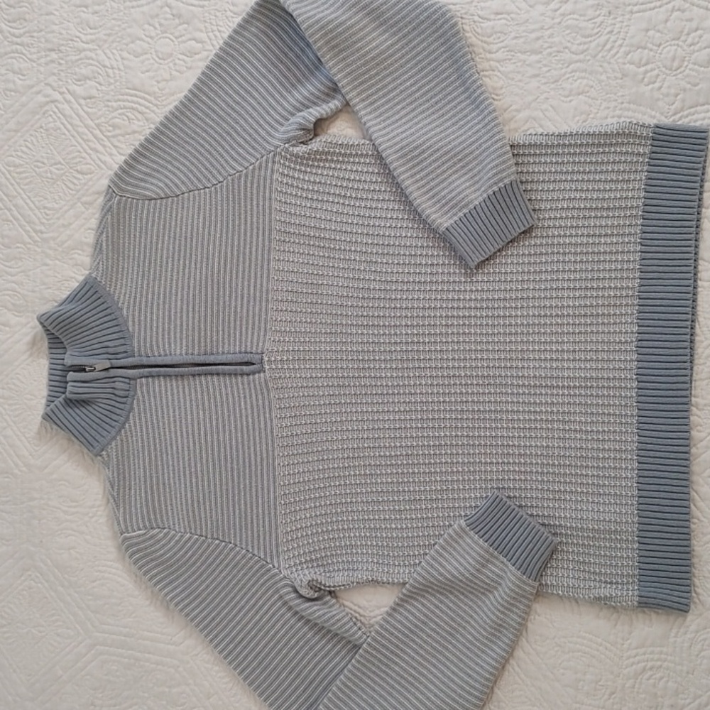 Liz Claiborne Baby Blue & White Zip Front Turtleneck /Size M - Picture 2 of 11